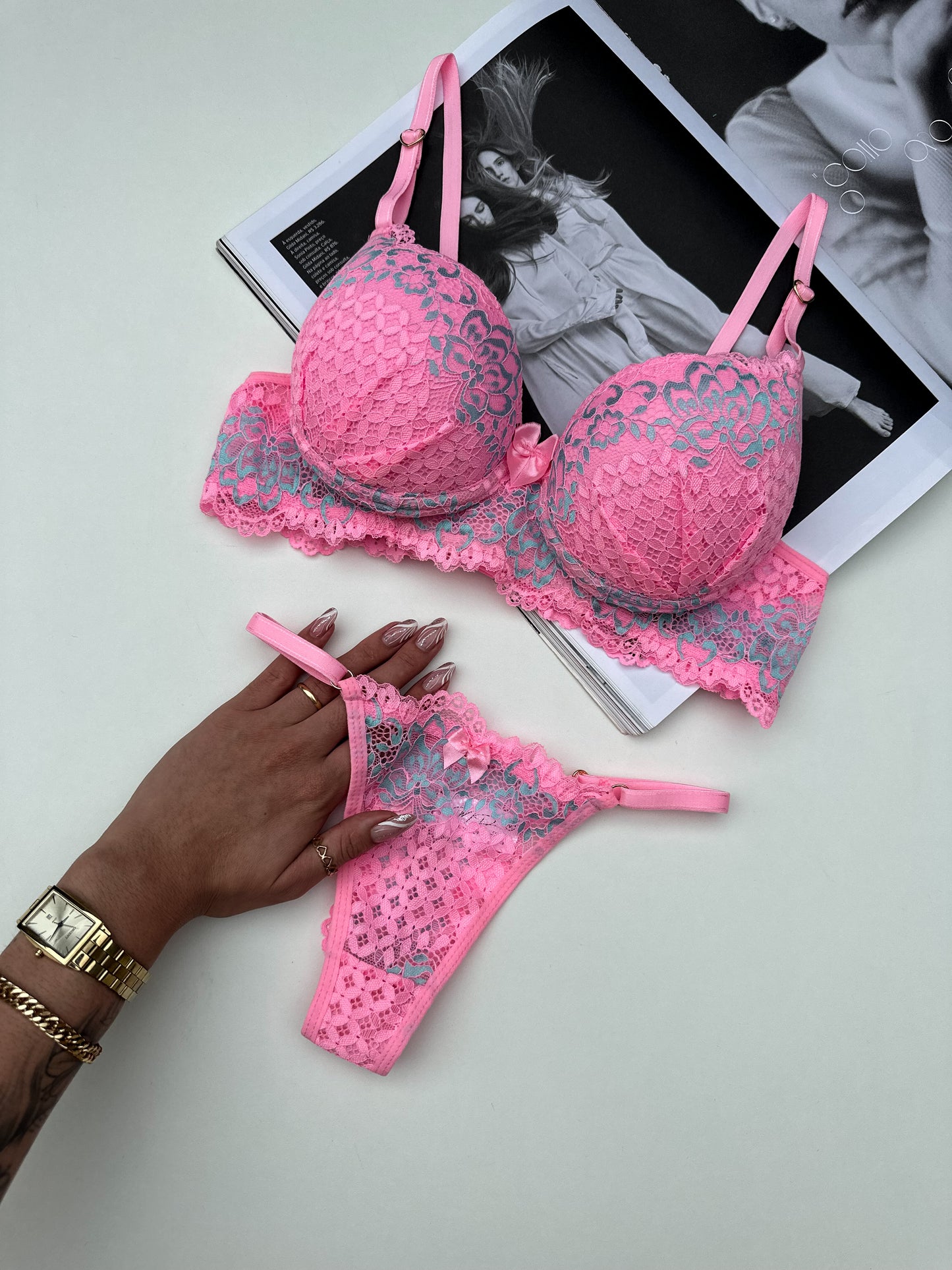The bloom Set
