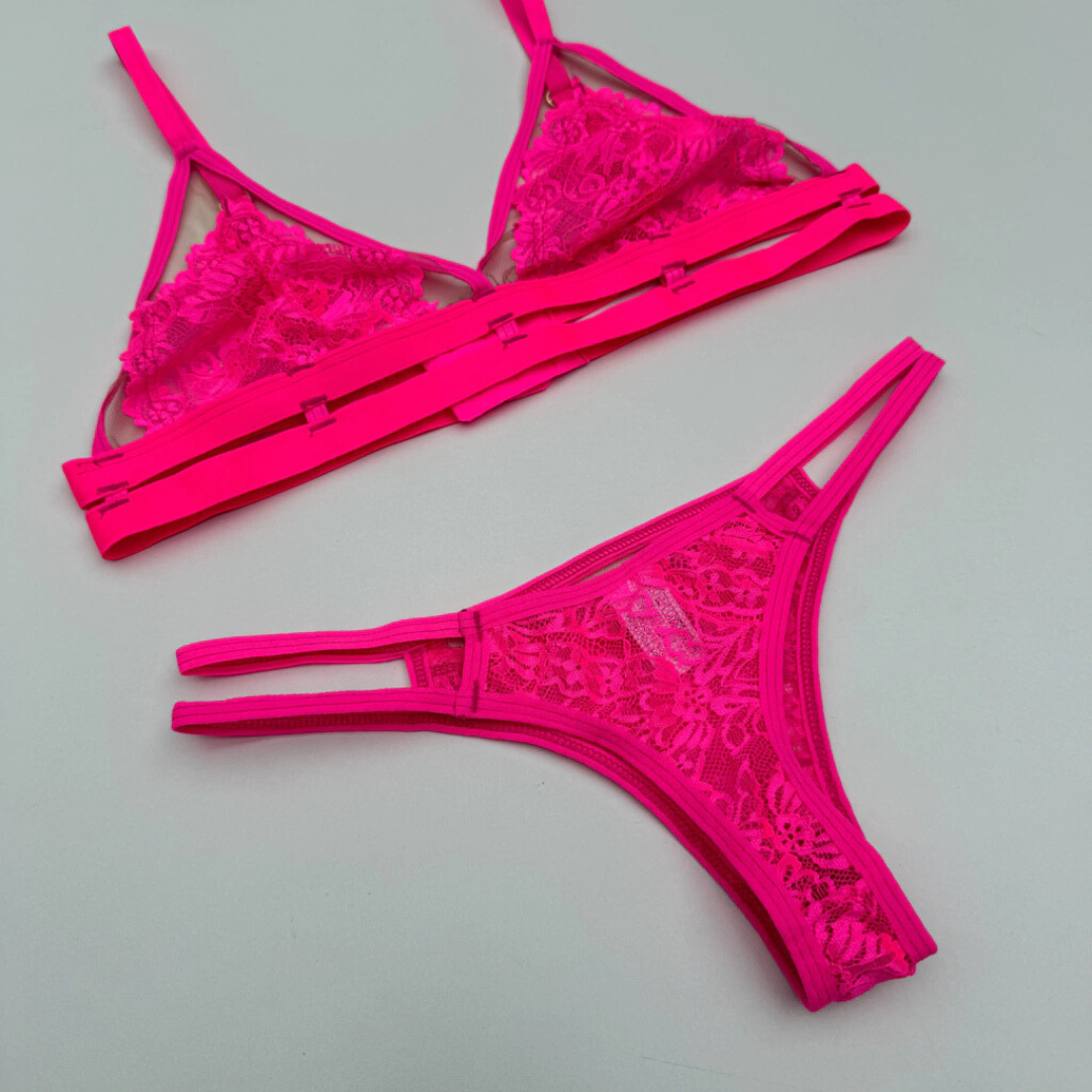 Nicole's Love Set!